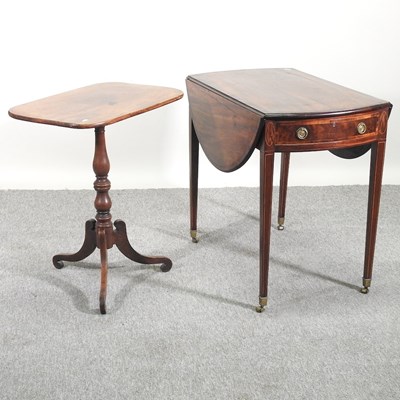 Lot 498 - A George III pembroke table