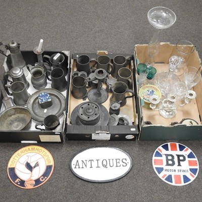 Lot 231 - A collection of pewter