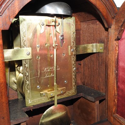 Lot 5 - A 19th century mahogany cased bracket clock
