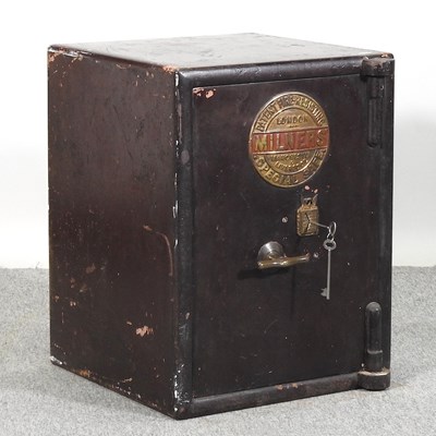 Lot 376 - A Victorian Milners safe