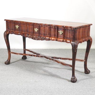 Lot 535 - A hardwood side table