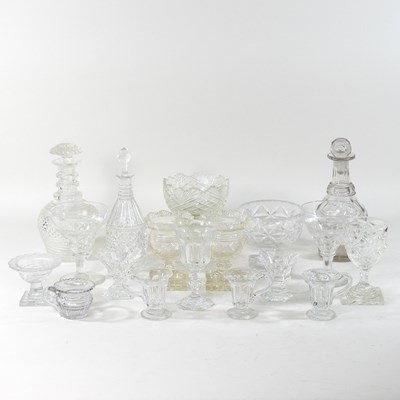 Lot 226 - A collection of mainly 19th century glassware