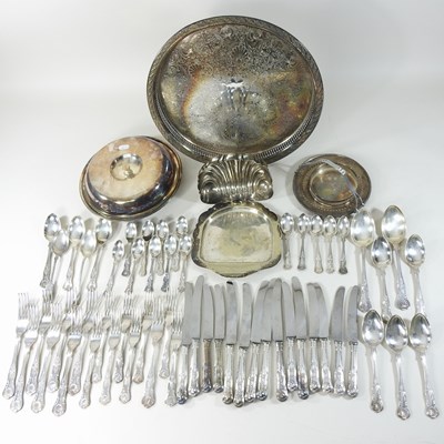 Lot 196 - A collection of silver plated items