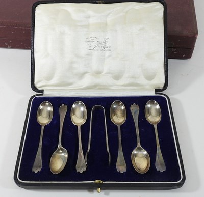 Lot 46 - A set of six early 20th century silver teaspoons