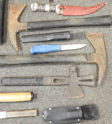 Lot 210 - A collection of hand tools