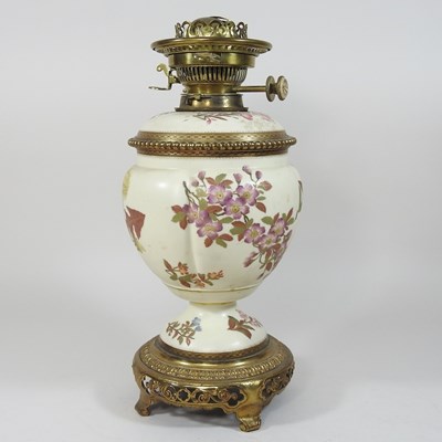 Lot 395 - A 19th century Worcester blush ivory oil lamp base