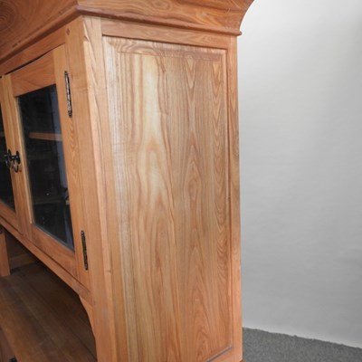 Lot 53 - A modern light oak dresser