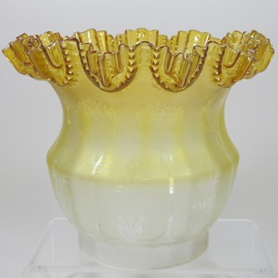 Lot 166 - A yellow glass oil lamp shade