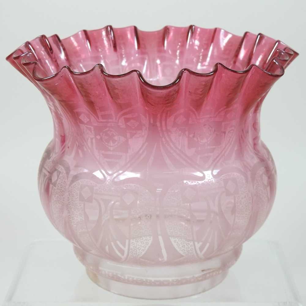 Lot 262 - A red glass oil lamp shade