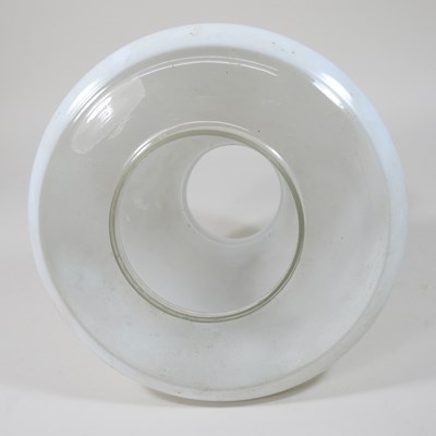 Lot 121 - An opaque glass oil lamp shade