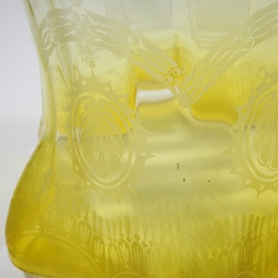 Lot 206 - A yellow glass oil lamp shade