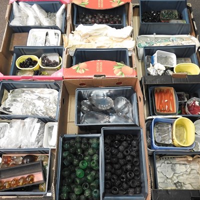 Lot 234 - A large collection of glass lustres