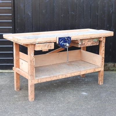 Lot 315 - A workshop woodwork bench
