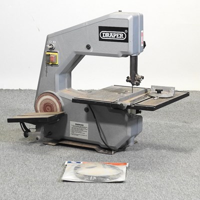 Lot 329 - A Draper bandsaw