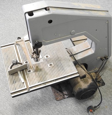 Lot 329 - A Draper bandsaw