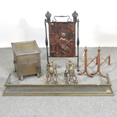 Lot 367 - A pierced brass fender