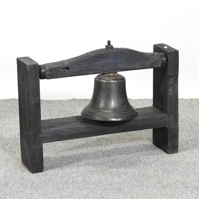 Lot 390 - A 19th century school bell
