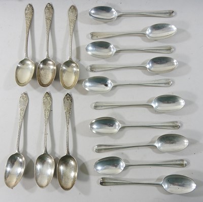 Lot 67 - A collection of Victorian silver silver teaspoons