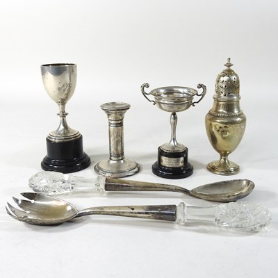 Lot 85 - A pair of early 20th century silver salad servers
