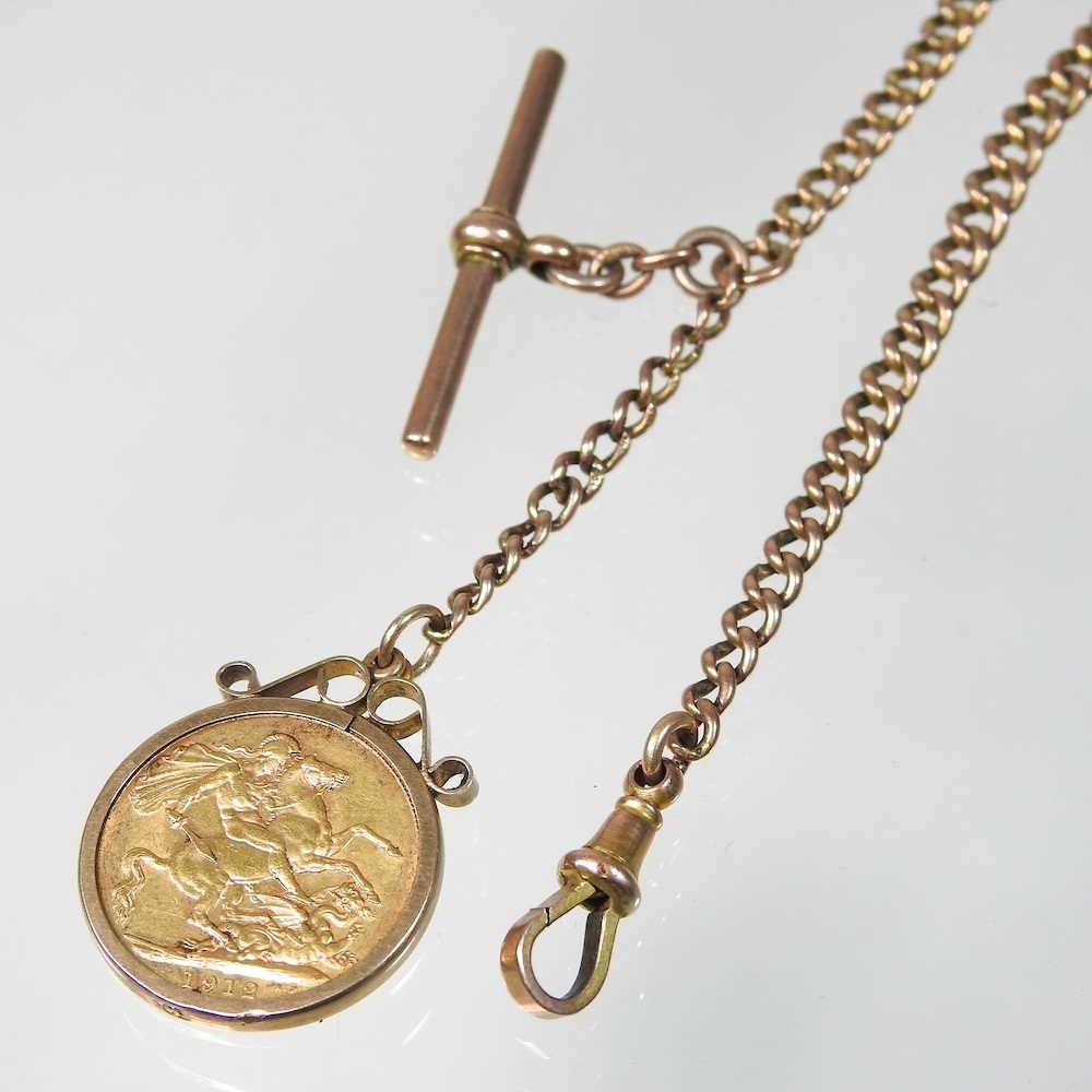 Lot 30 - An early 20th century 9 carat gold pocket watch chain