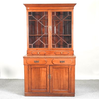 Lot 656 - An Edwardian cabinet bookcase