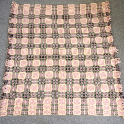 Lot 384 - A mid 20th century Welsh bedspread