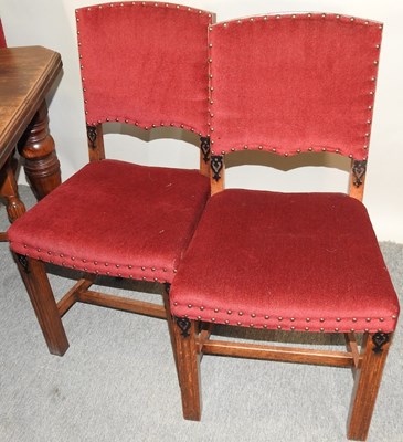 Lot 442 - A Victorian mahogany extending dining table