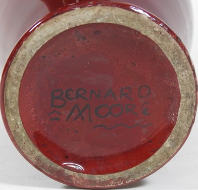 Lot 75 - A Bernard Moore flambe vase
