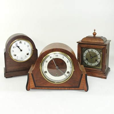 Lot 237 - A collection of three mantel clocks