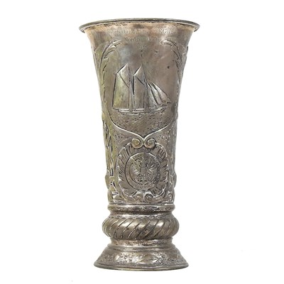 Lot 201 - An early 20th century German silver vase