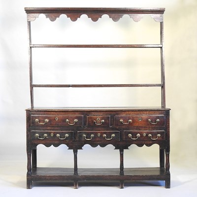 Lot 301 - An 18th century oak dresser