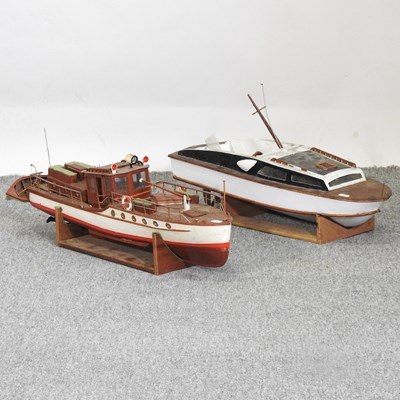 Lot 313 - A remote control model boat