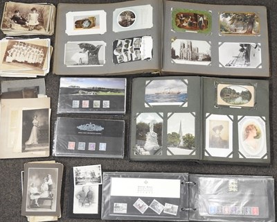 Lot 199 - A collection of stamps and postcards