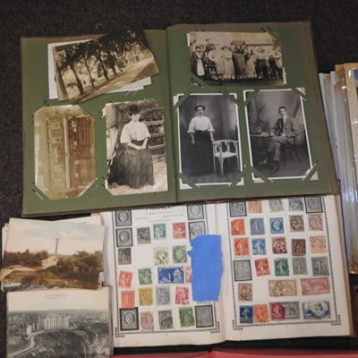 Lot 199 - A collection of stamps and postcards