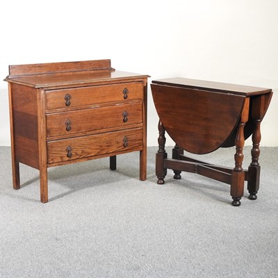 Lot 605 - A 1920's oak chest