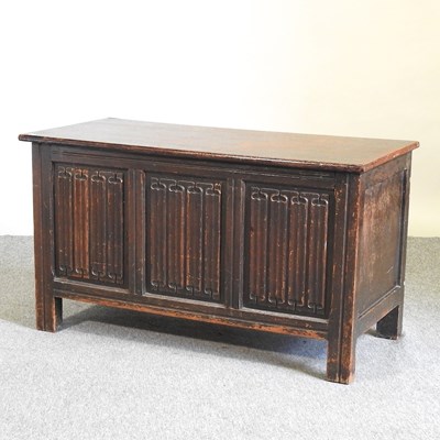 Lot 620 - An early 20th century oak coffer