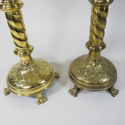 Lot 16 - A pair of brass oil lamps
