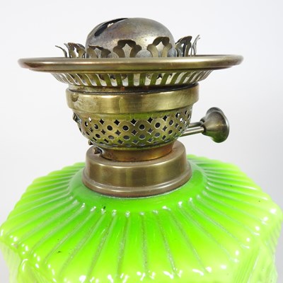 Lot 55 - An early 20th century oil lamp