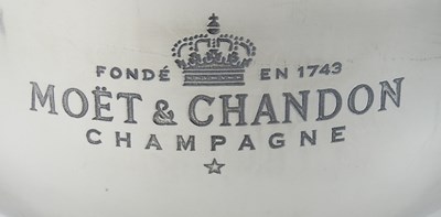 Lot 546 - A wine cooler