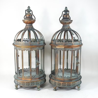 Lot 431 - A pair of lanterns