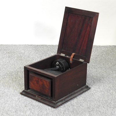 Lot 214 - A 1930's S G Brown Ltd cabinet speaker