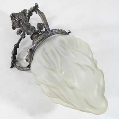 Lot 215 - An Art Deco pendant ceiling light