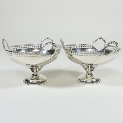 Lot 255 - A pair of silver bon-bon dishes