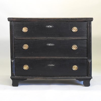 Lot 259 - A 19th century continental chest