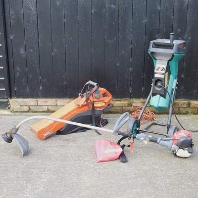 Lot 397 - A Honda petrol strimmer