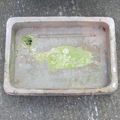 Lot 386 - A belfast sink