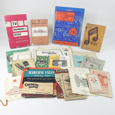 Lot 641 - A collection of ephemera