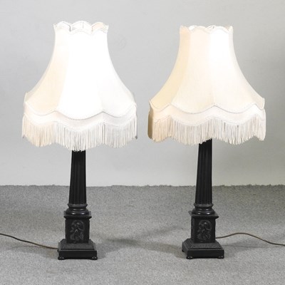 Lot 375 - A pair of table lamps