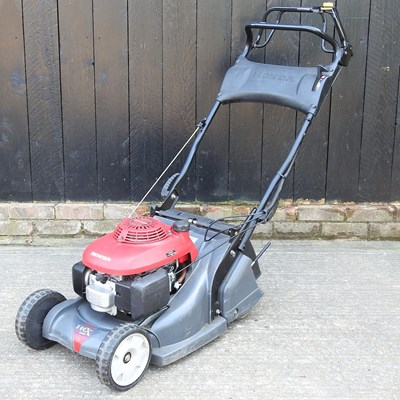 Lot 467 - A Honda lawn mower