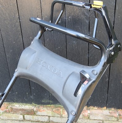 Lot 467 - A Honda lawn mower
